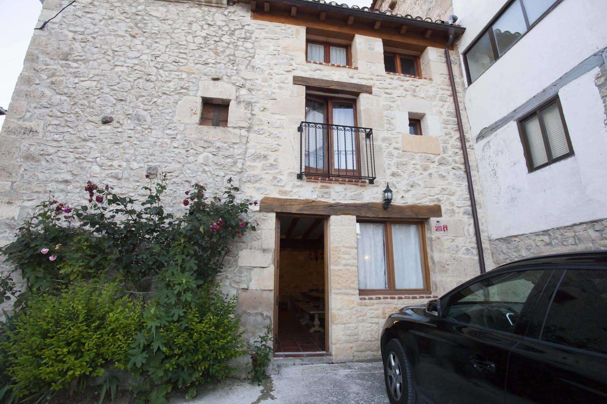 Hotel Rural La Torre De Bisjueces Exterior foto